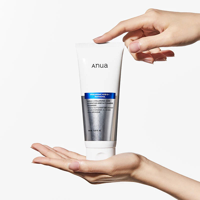 8 Hyaluronic Acid Hydrating Gentle Foaming Cleanser (150ml)